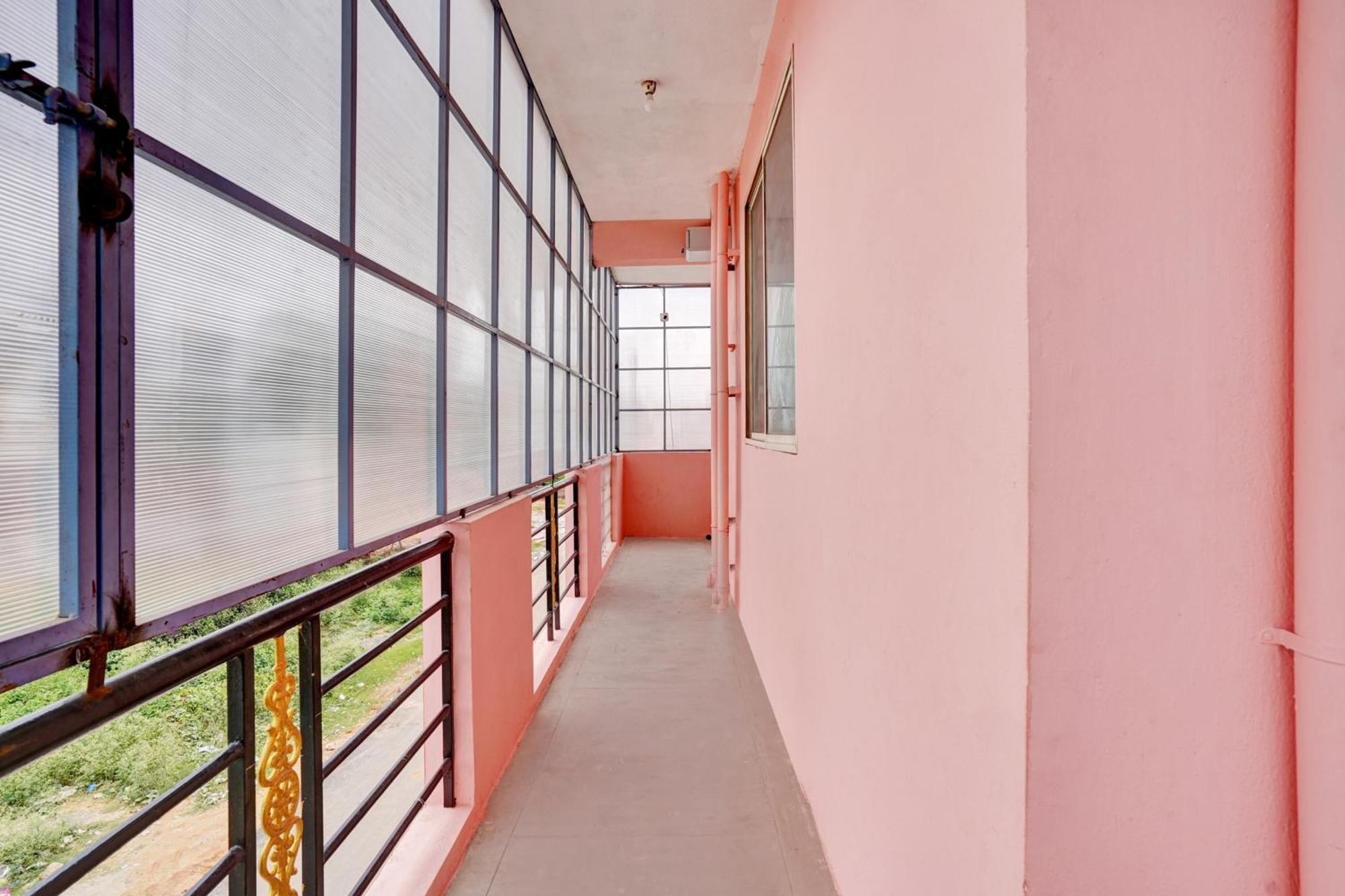 Hotel O Sv Lodge บังกาลอร์ ภายนอก รูปภาพ